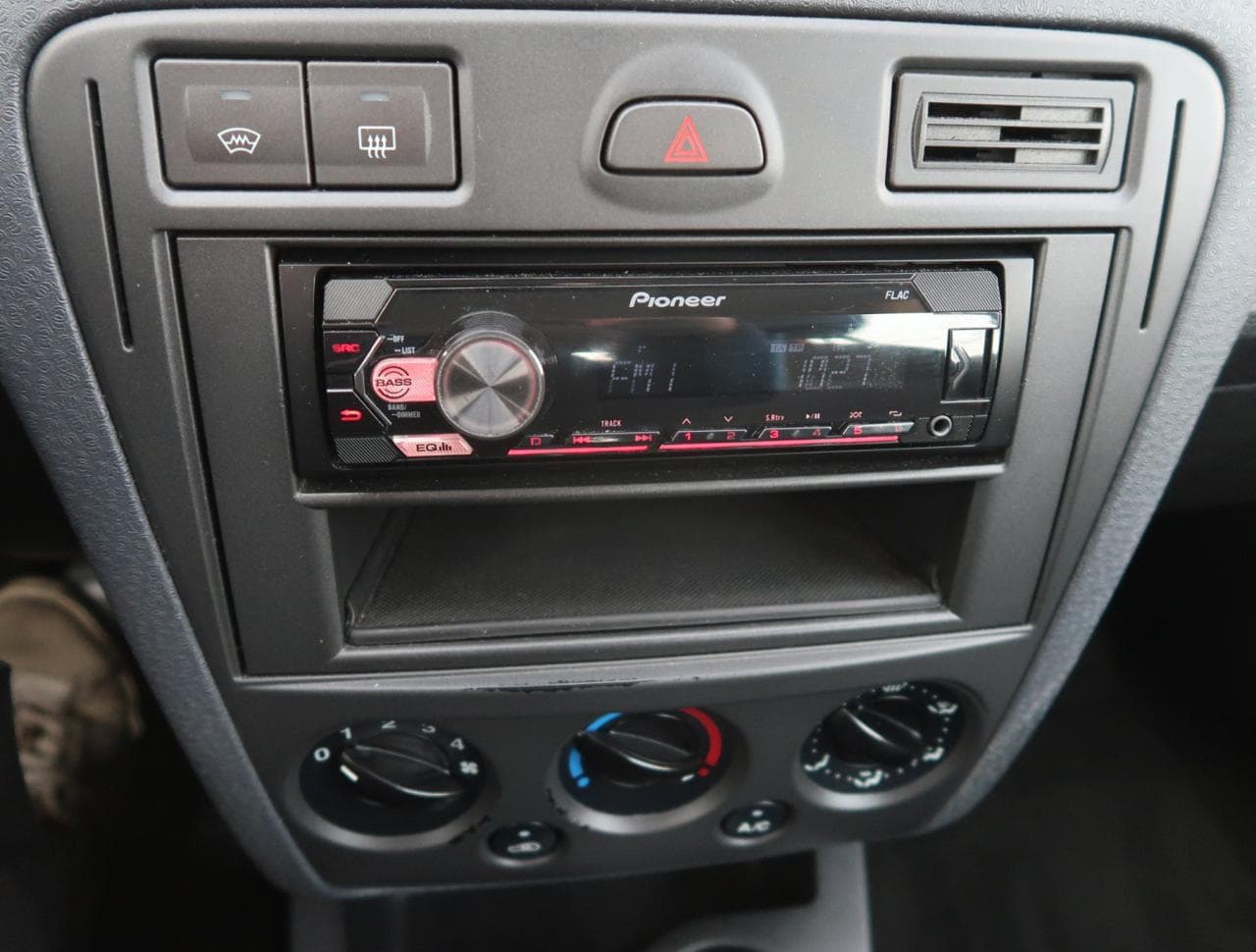 2007 Ford FUSION - 32