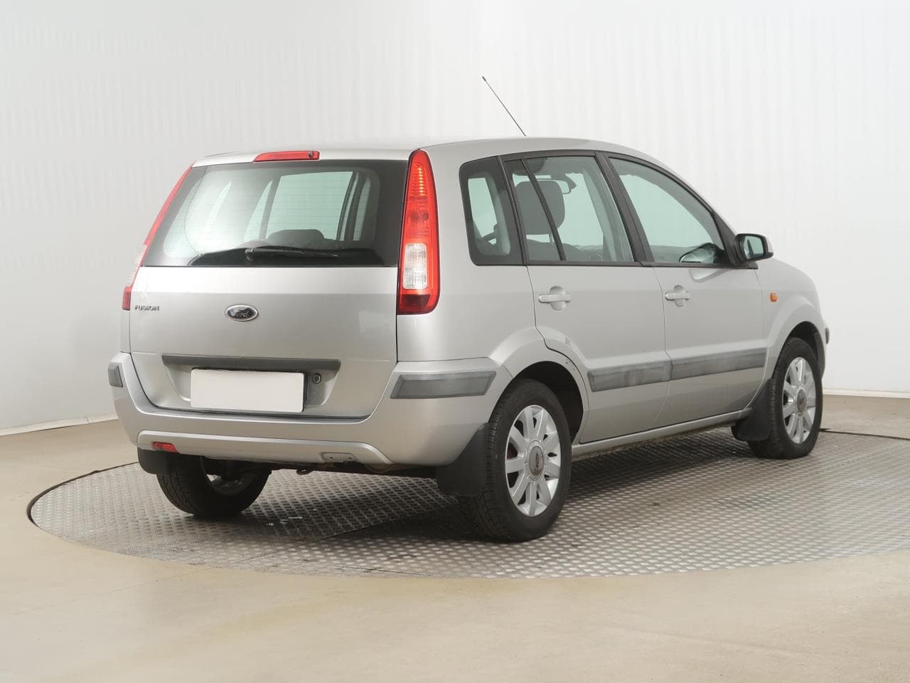 2005 Ford FUSION - 7