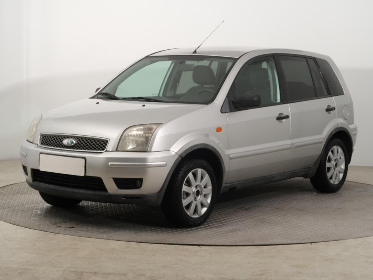 2005 Ford FUSION - 3