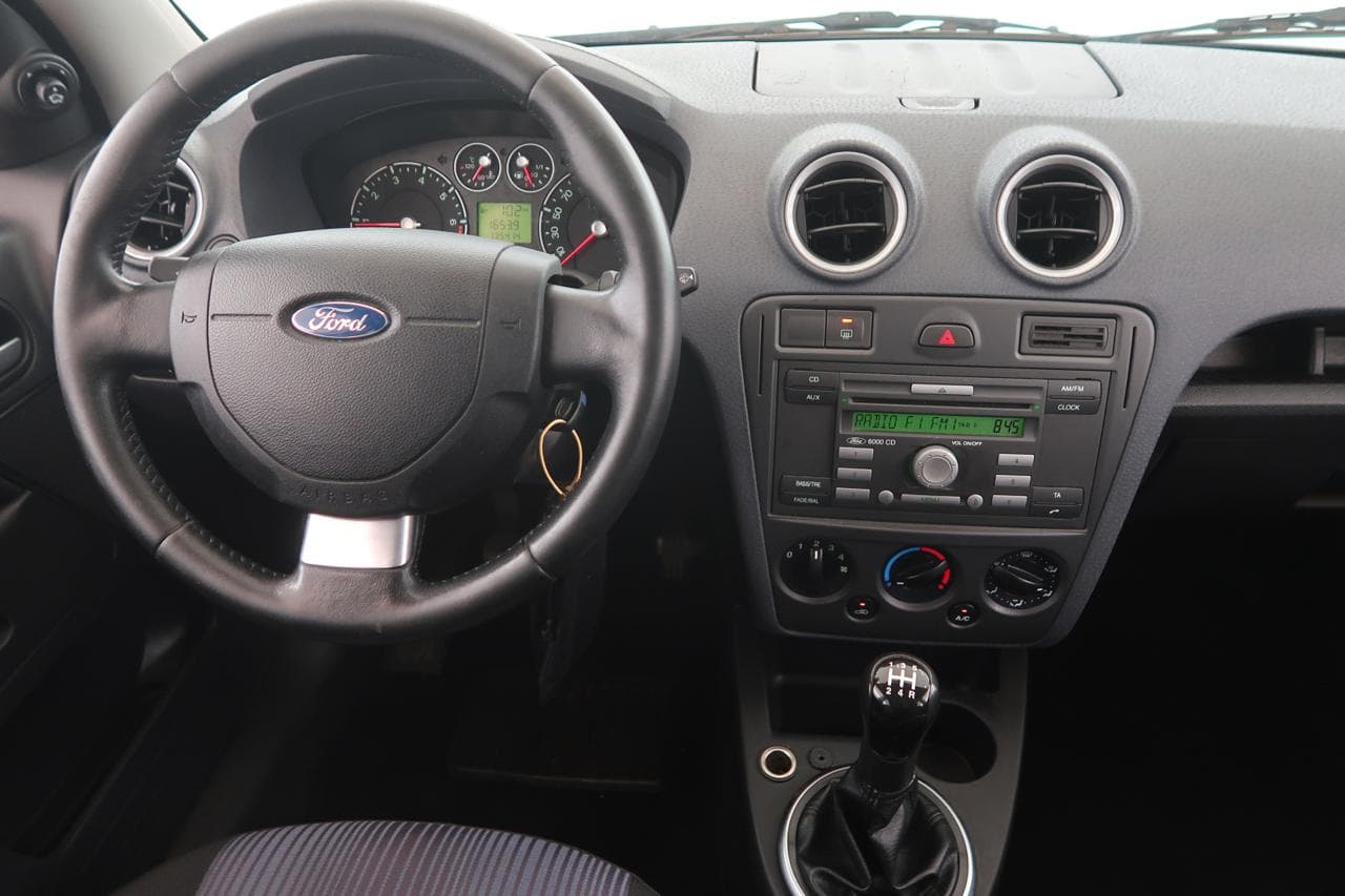 2010 Ford FUSION - 9