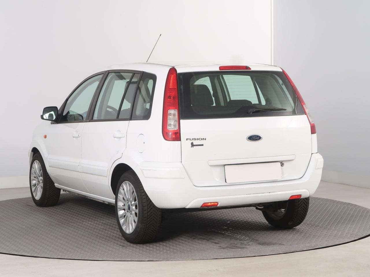 2010 Ford FUSION - 5