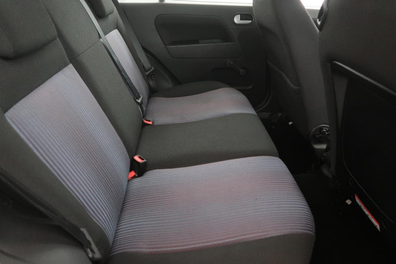 2010 Ford FUSION - 13