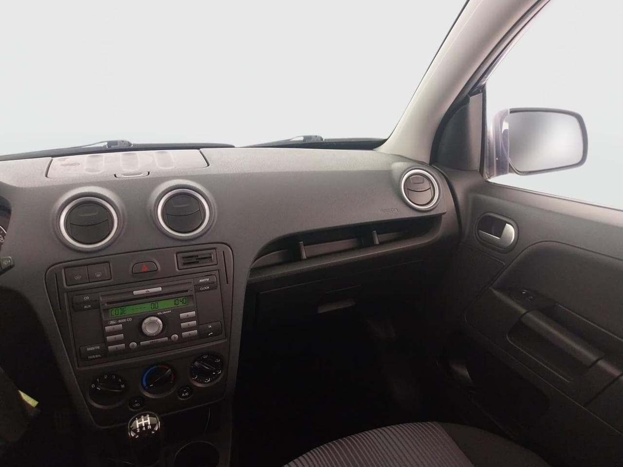 2010 Ford FUSION - 10
