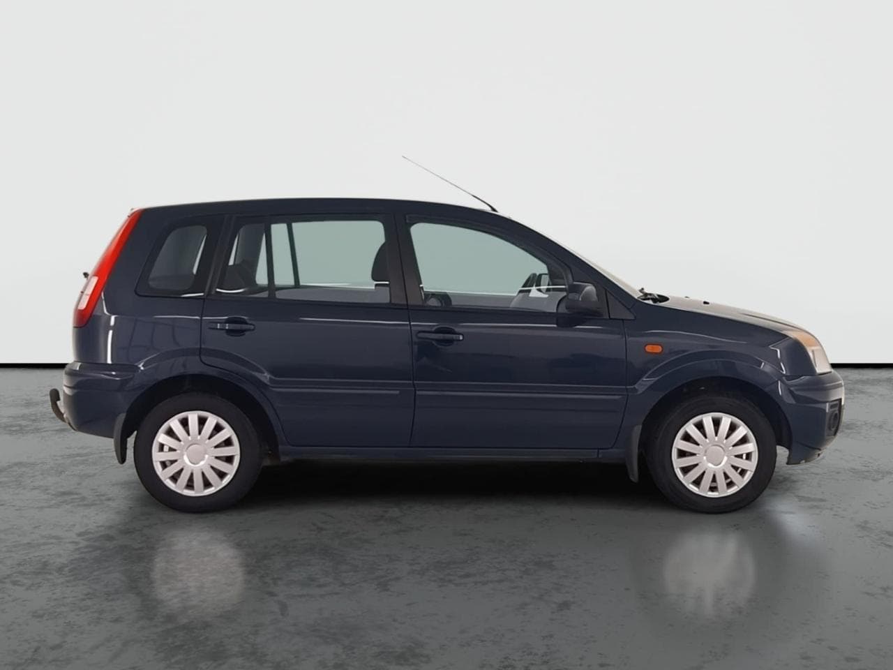 2010 Ford FUSION - 8