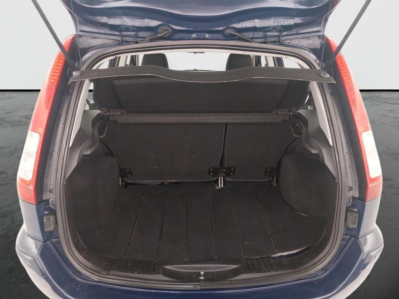 2010 Ford FUSION - 20