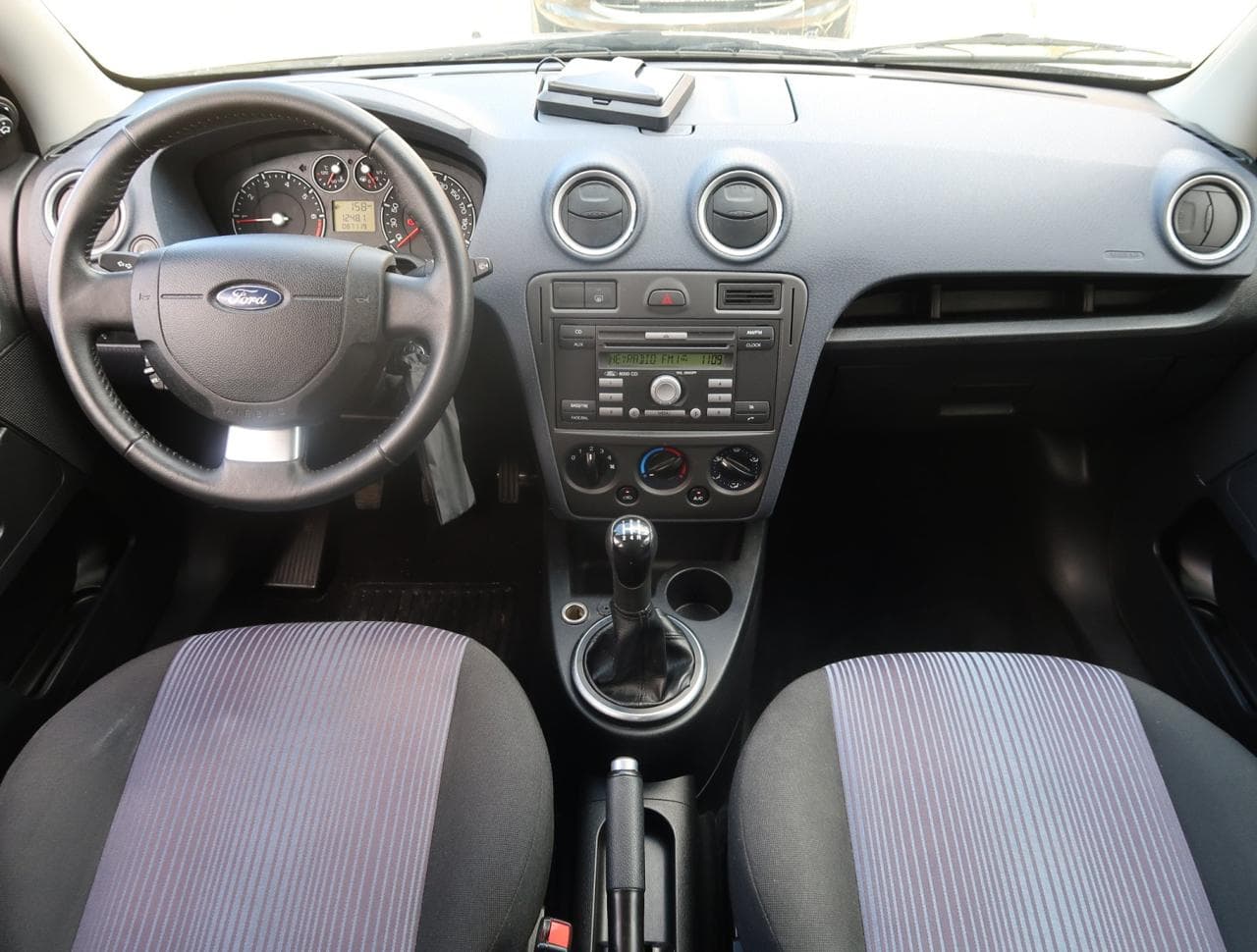 2010 Ford FUSION - 10
