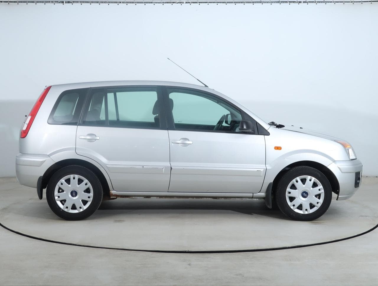 2010 Ford FUSION - 8