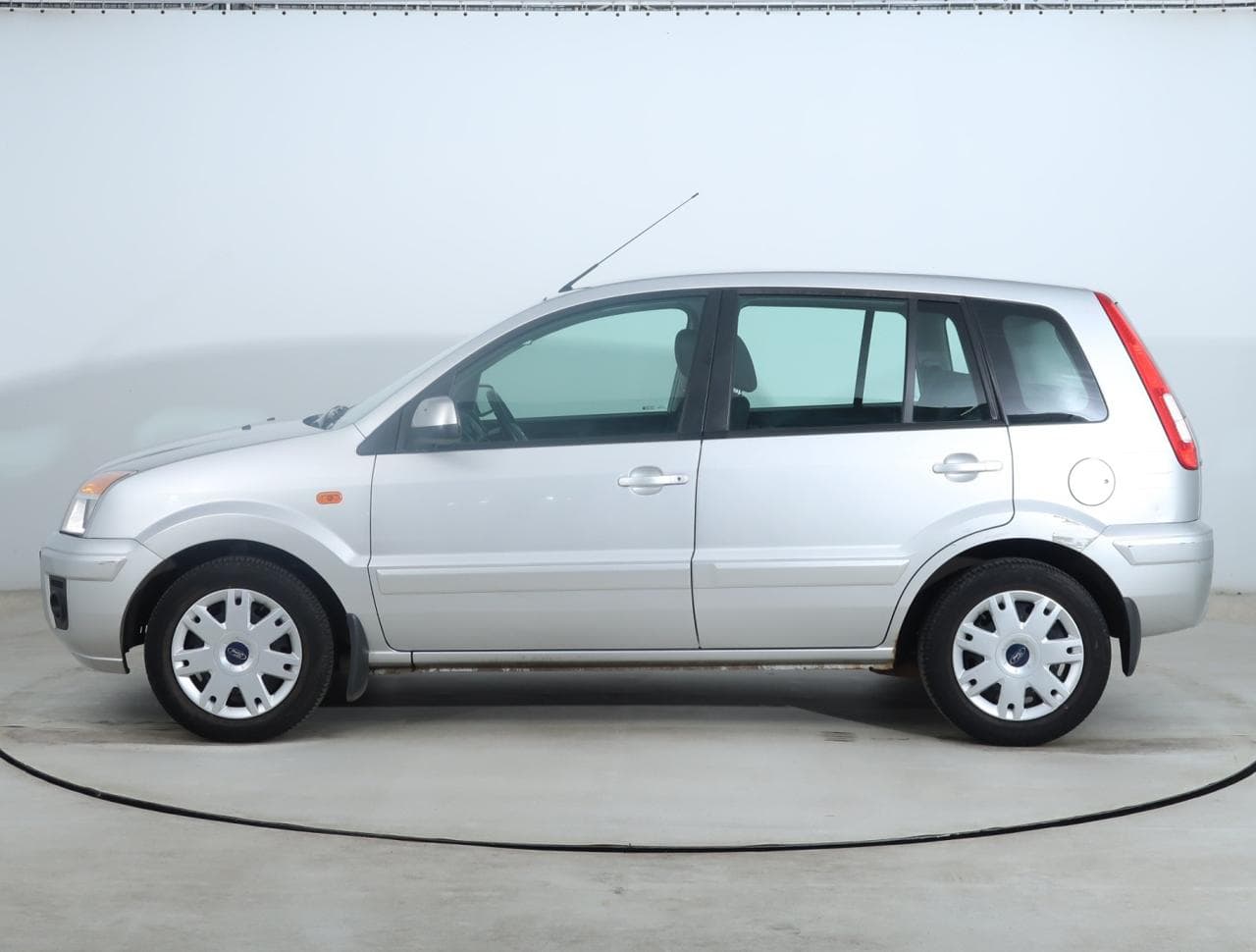 2010 Ford FUSION - 4