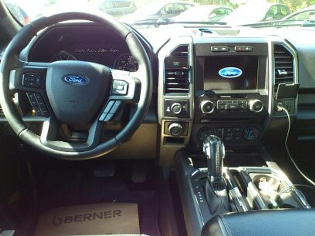 Ford F-150 - 12