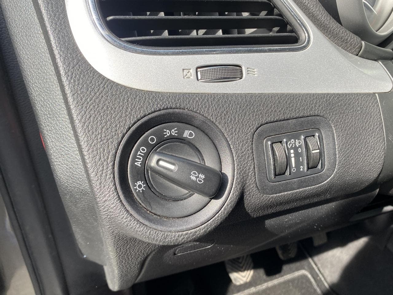 2012 Fiat Freemont - 15