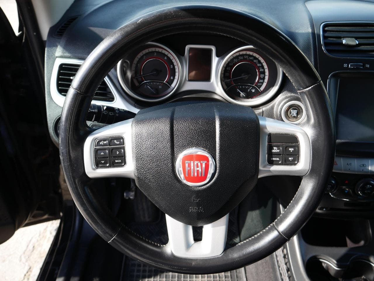 2012 Fiat Freemont - 15