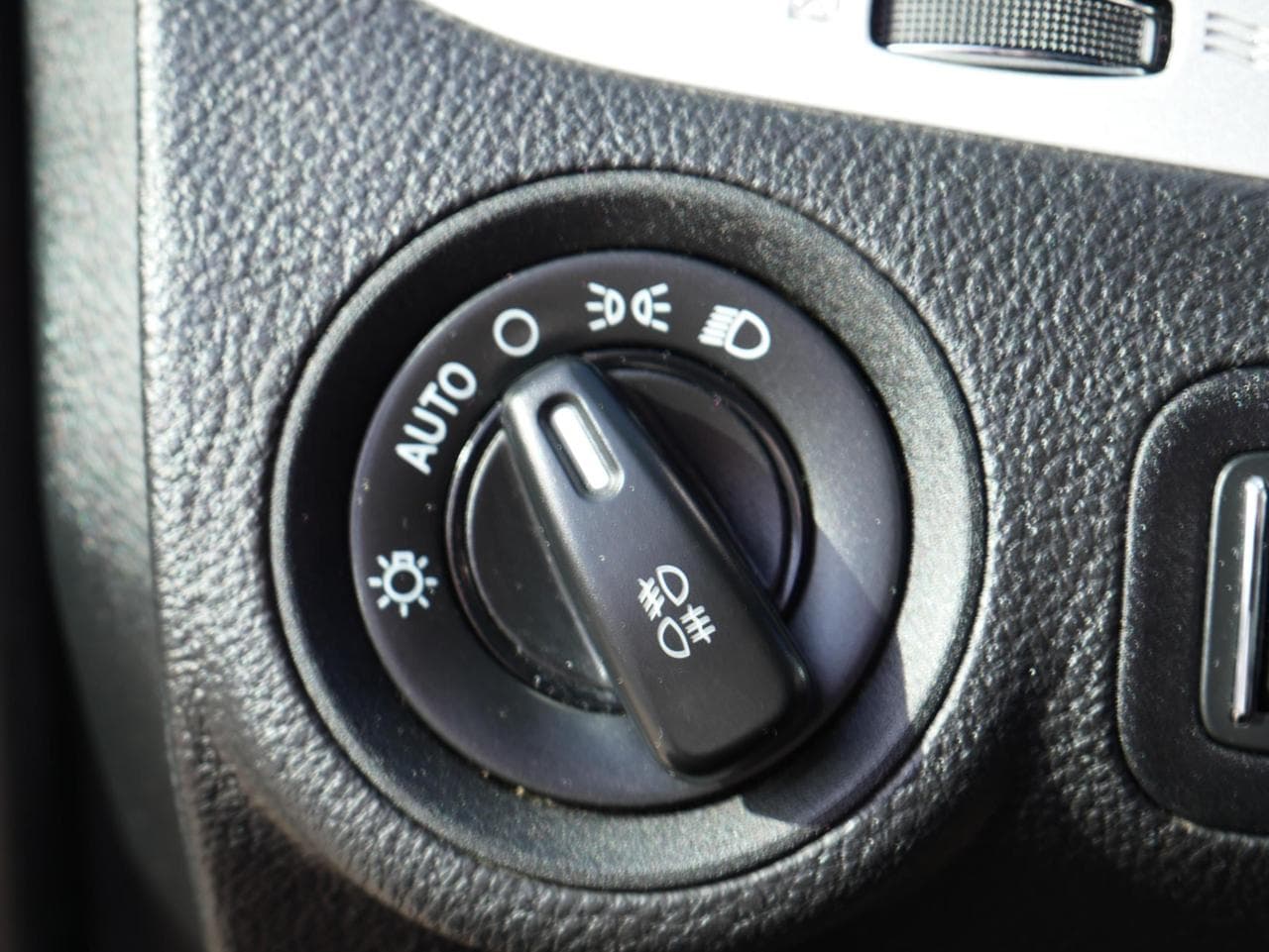 2012 Fiat Freemont - 16