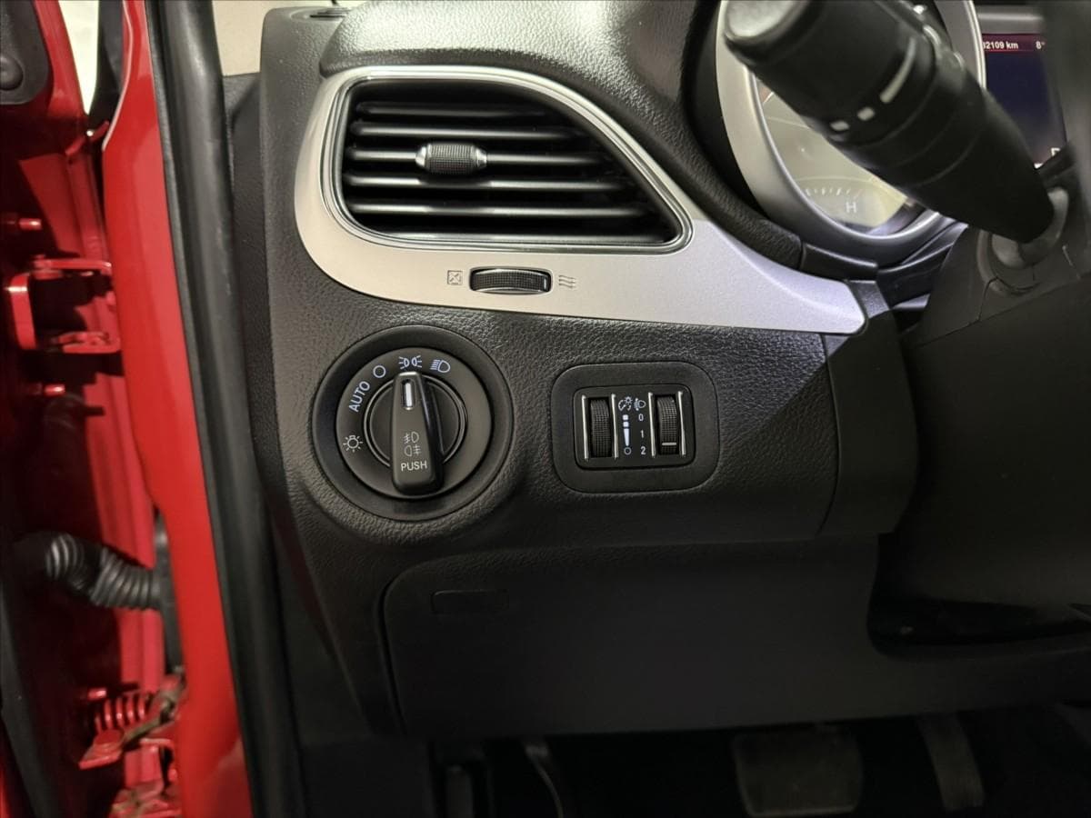 2014 Fiat Freemont - 12