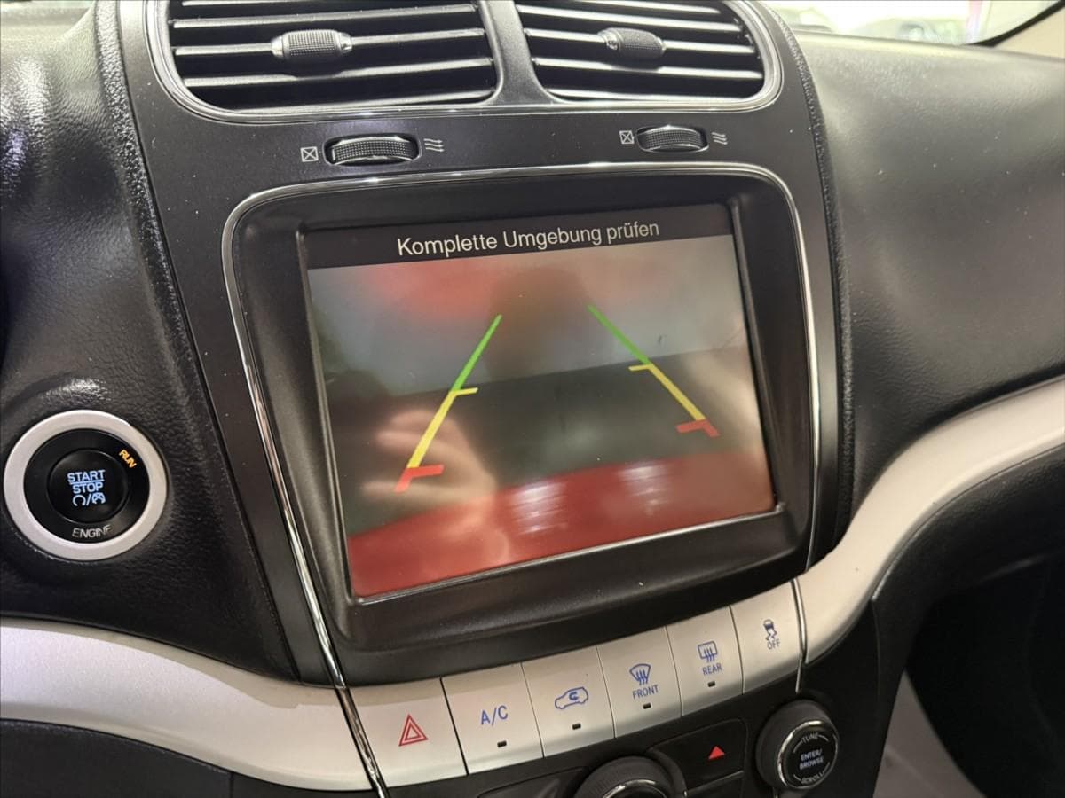 2014 Fiat Freemont - 16