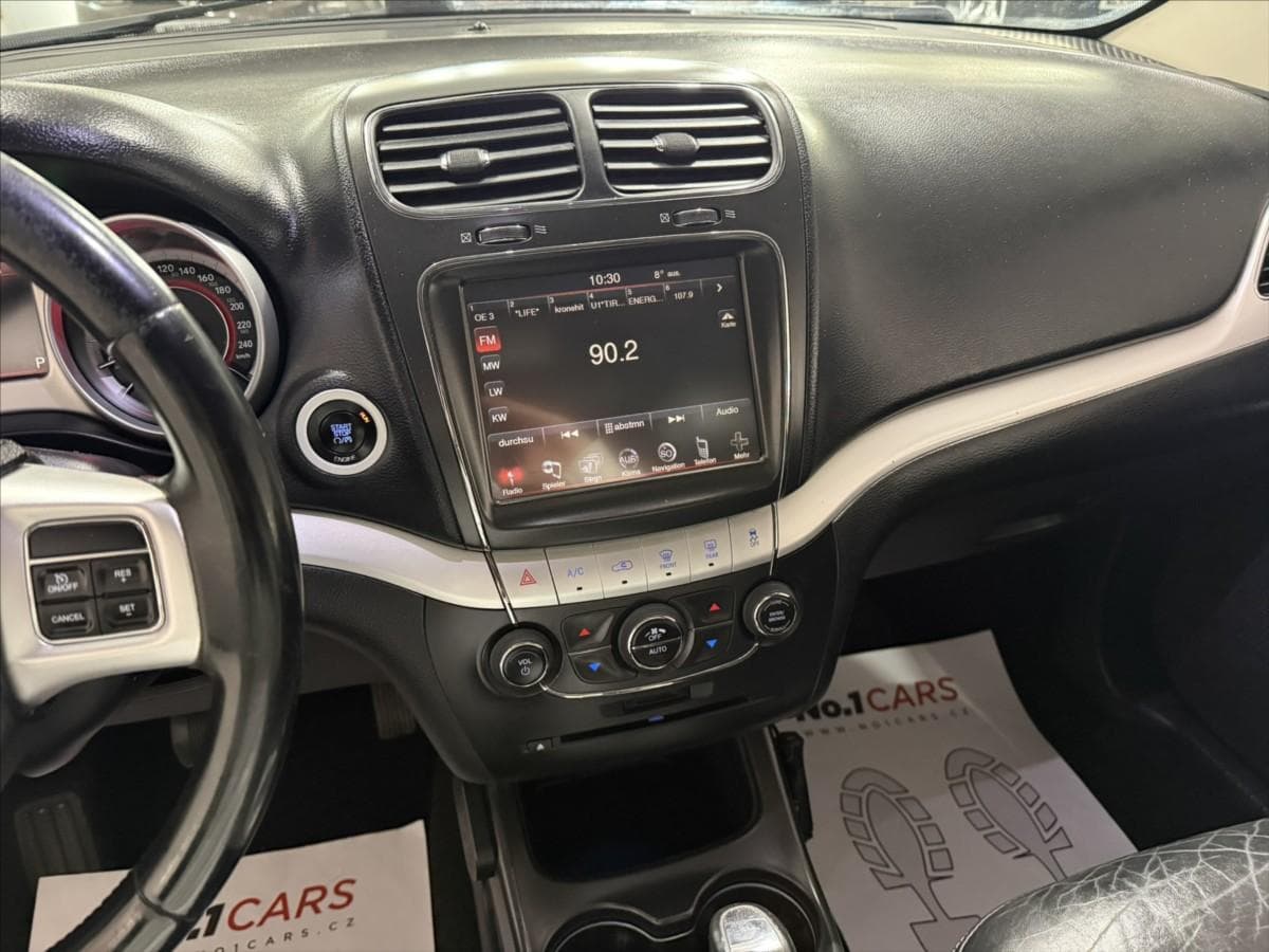 2014 Fiat Freemont - 13