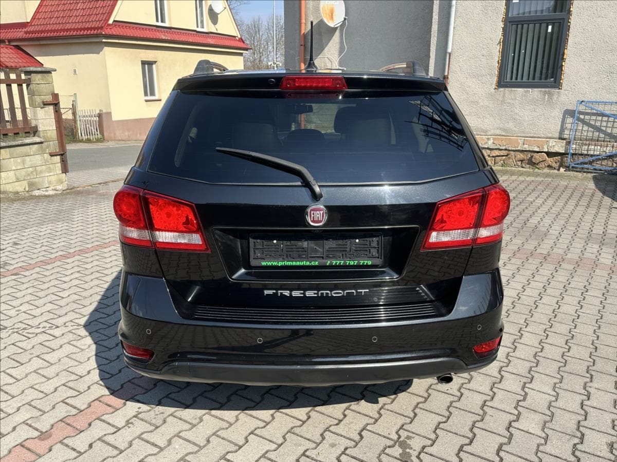 2015 Fiat Freemont - 13