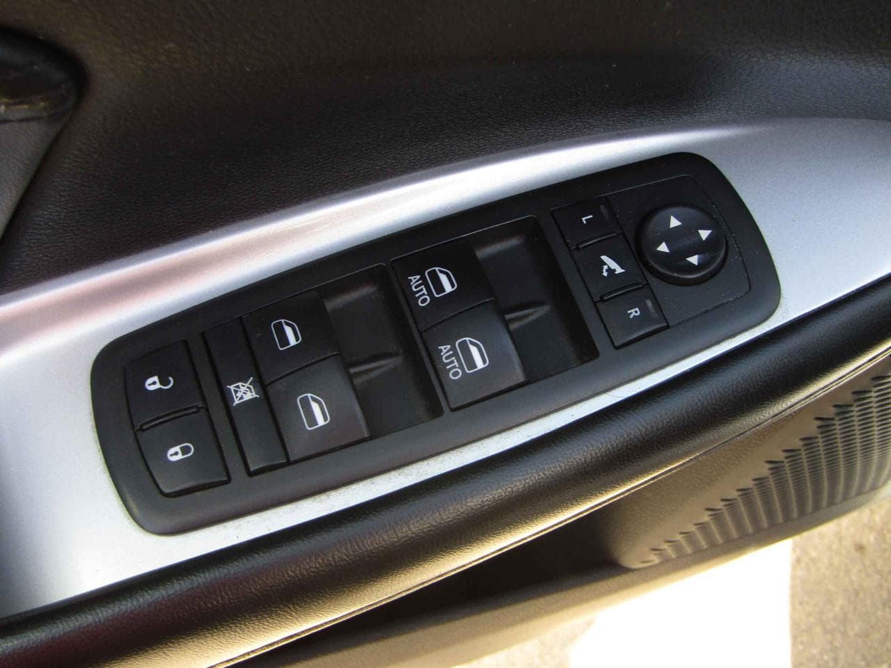2012 Fiat FREEMONT - 13