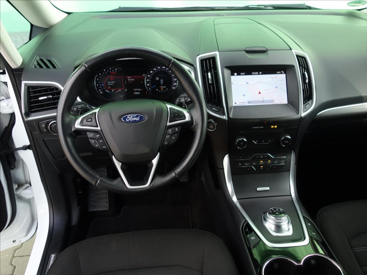 2018 Ford GALAXY - 16