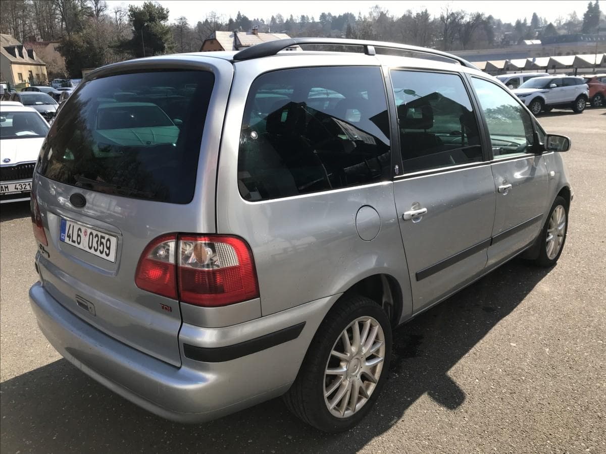 2004 Ford GALAXY - 5