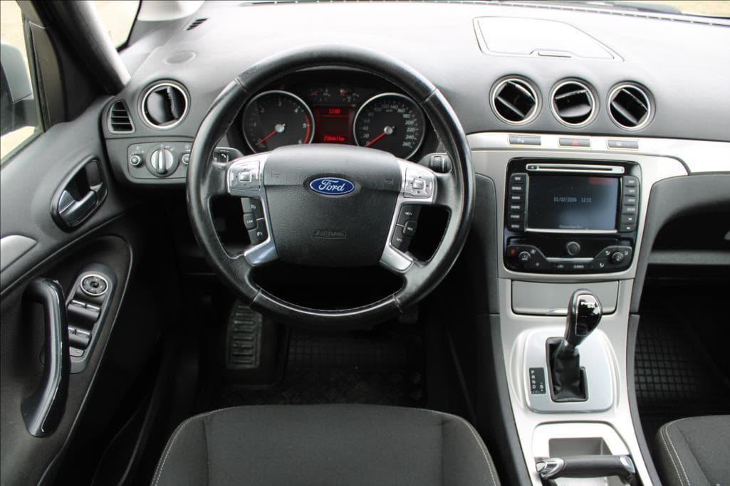 2010 Ford GALAXY - 12