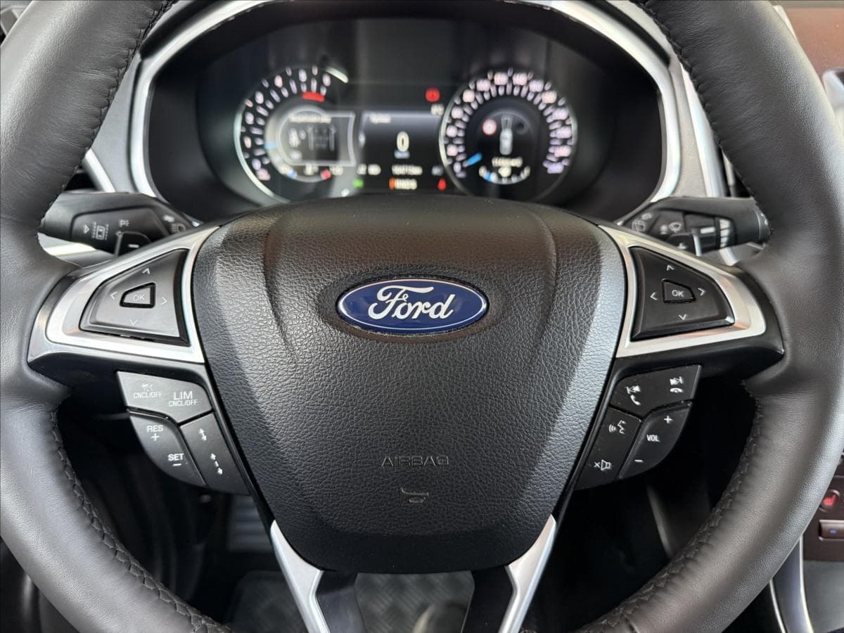 2020 Ford GALAXY - 22