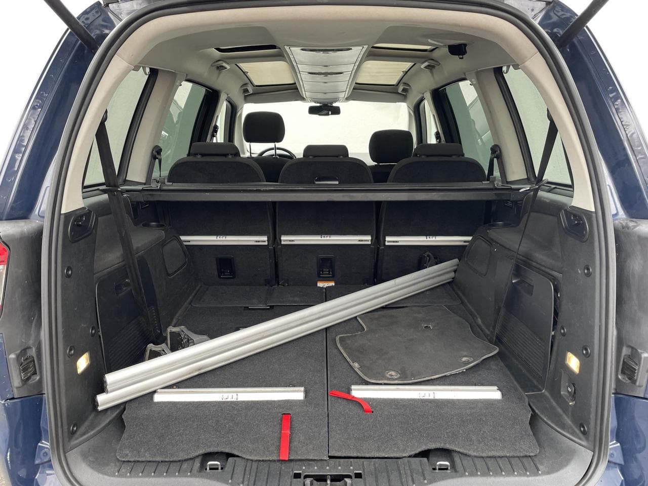 2011 Ford Galaxy - 7