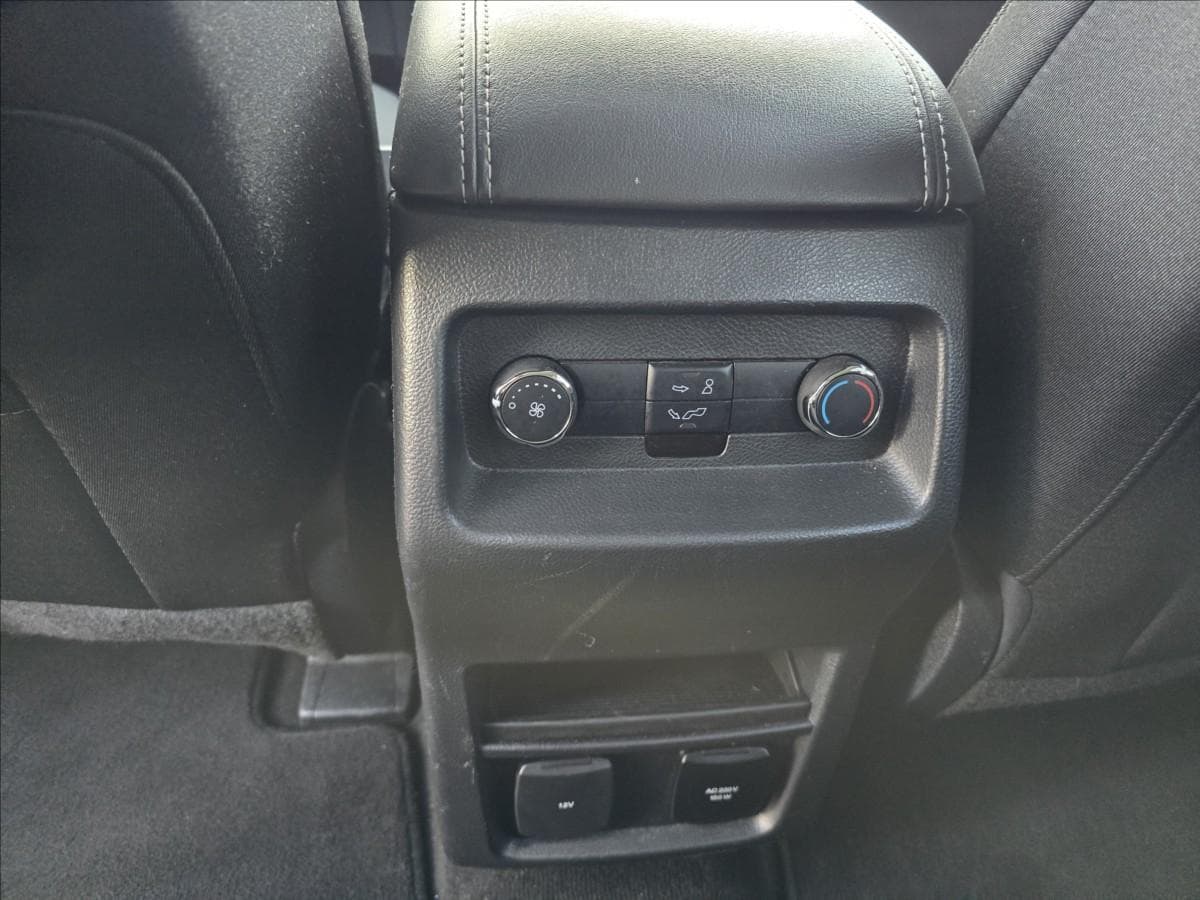 2018 Ford Galaxy - 14