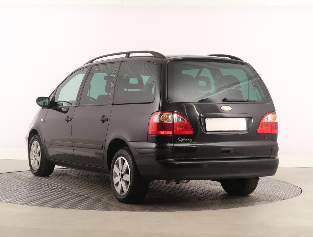 2004 Ford Galaxy - 5