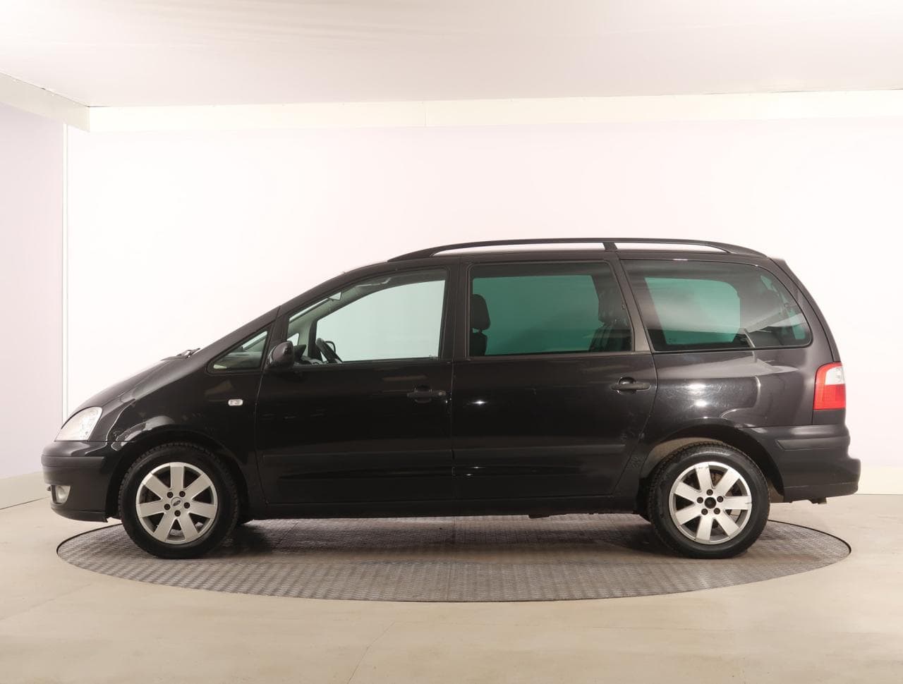 2004 Ford Galaxy - 4