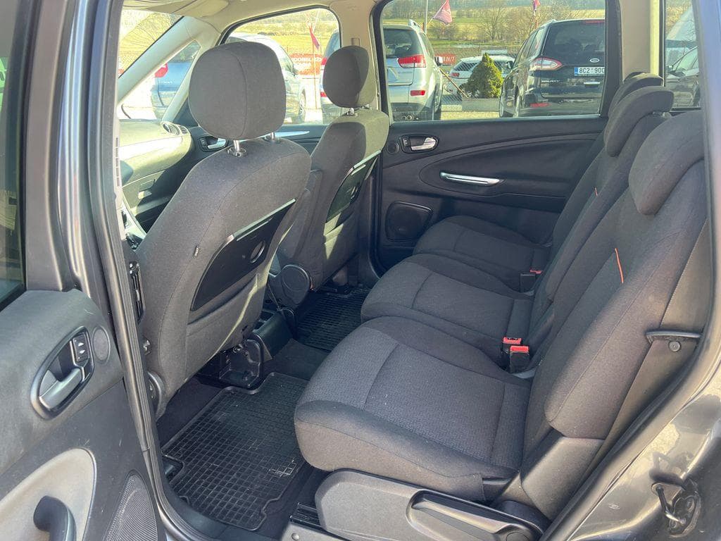 2008 Ford Galaxy - 8