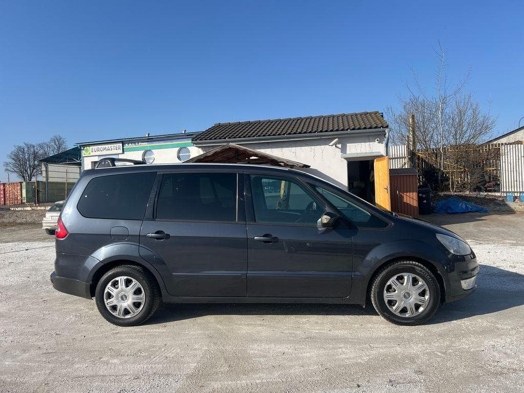 2008 Ford Galaxy - 2