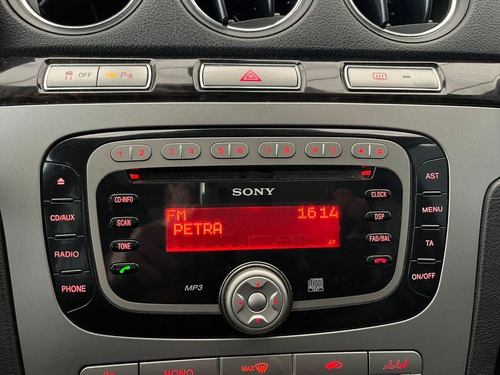 2007 Ford Galaxy - 17