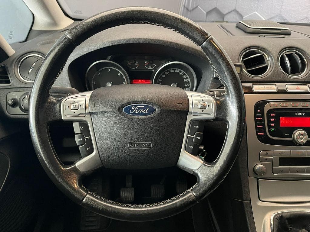 2007 Ford Galaxy - 8