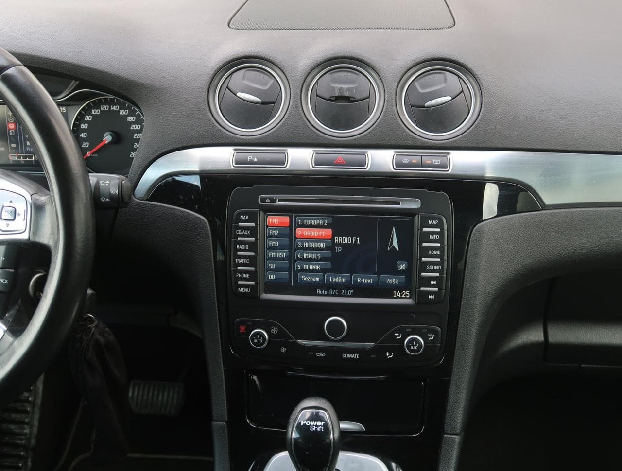 2014 Ford GALAXY - 18
