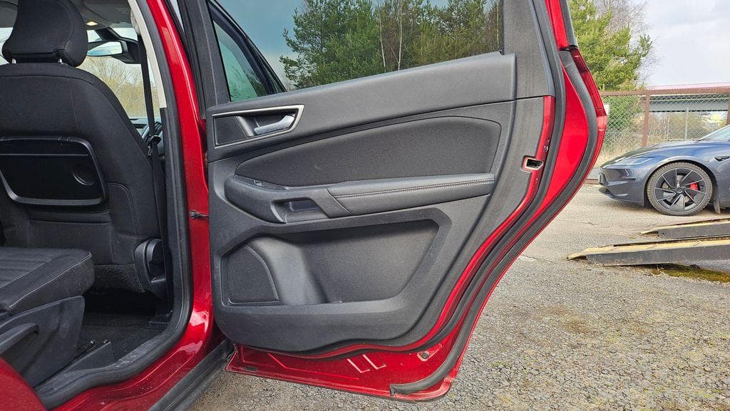 2016 Ford GALAXY - 18