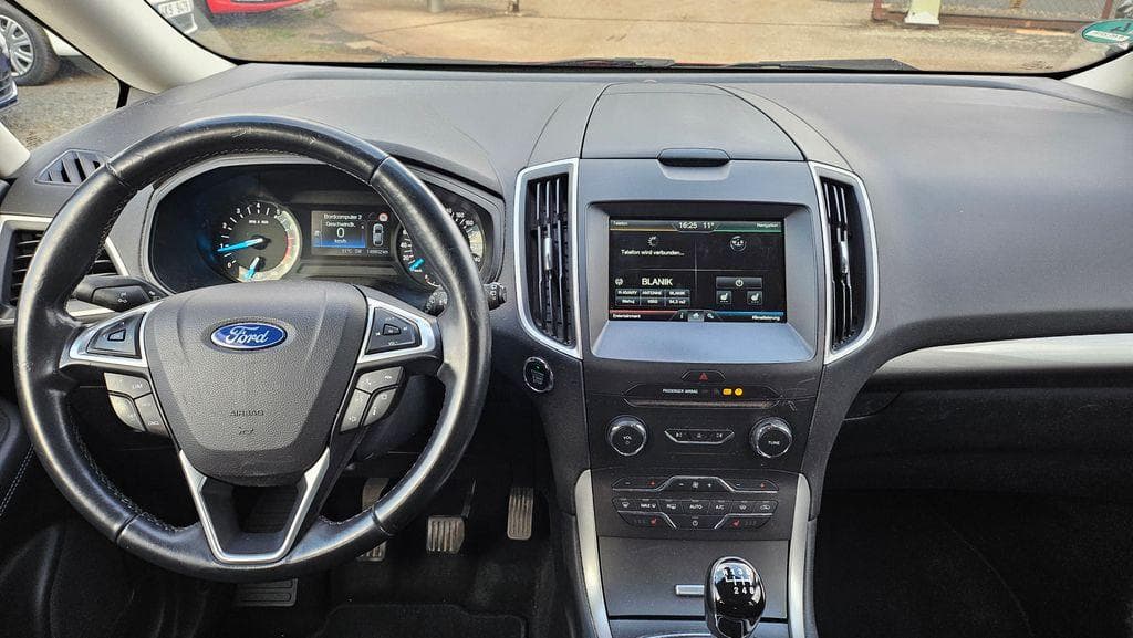 2016 Ford GALAXY - 9