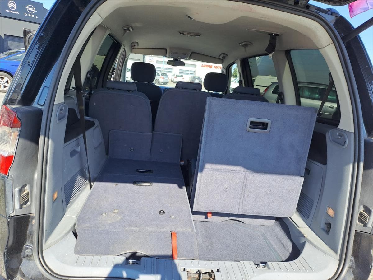 2009 Ford GALAXY - 14