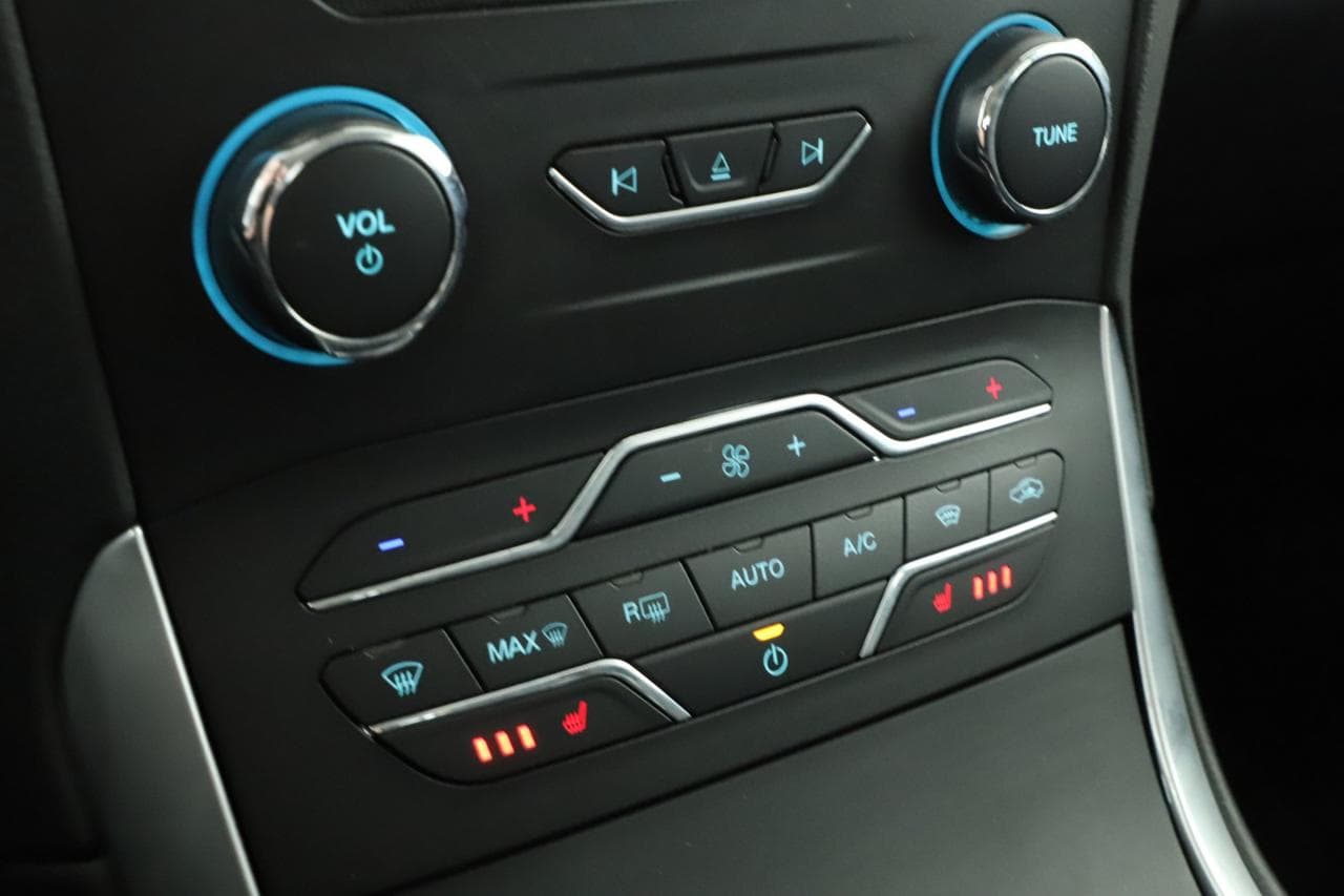 2021 Ford GALAXY - 19