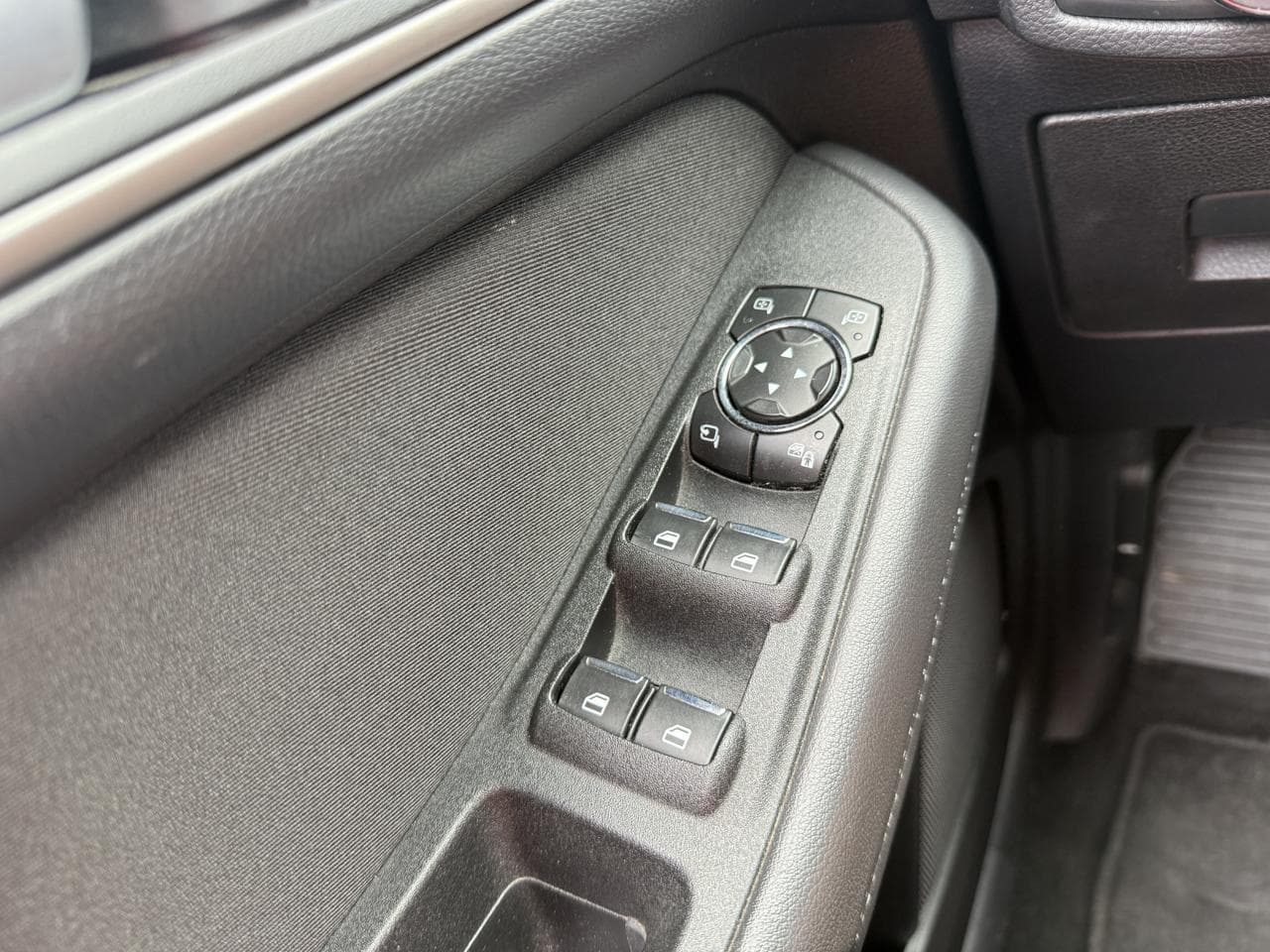 2016 Ford GALAXY - 22