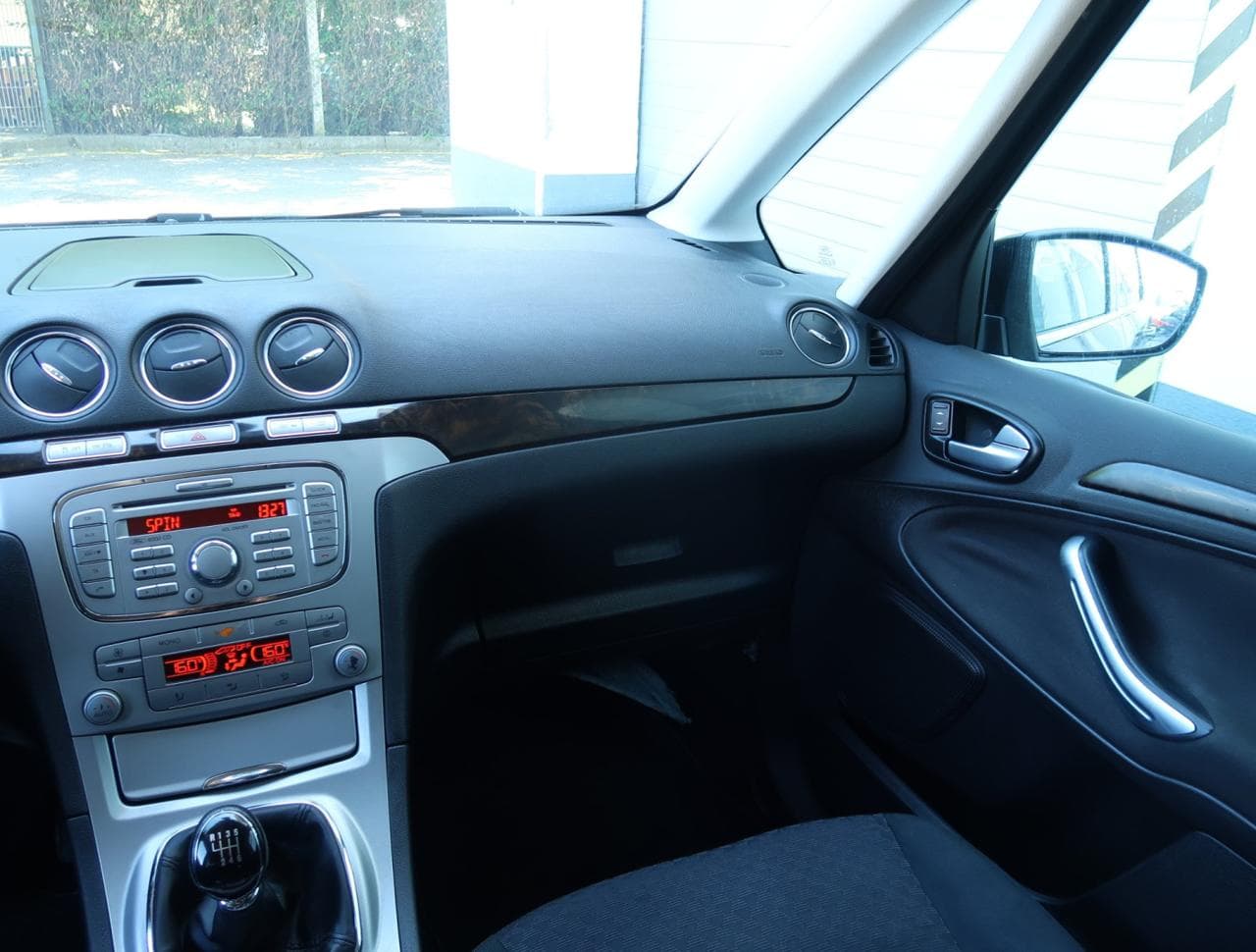 2008 Ford GALAXY - 11