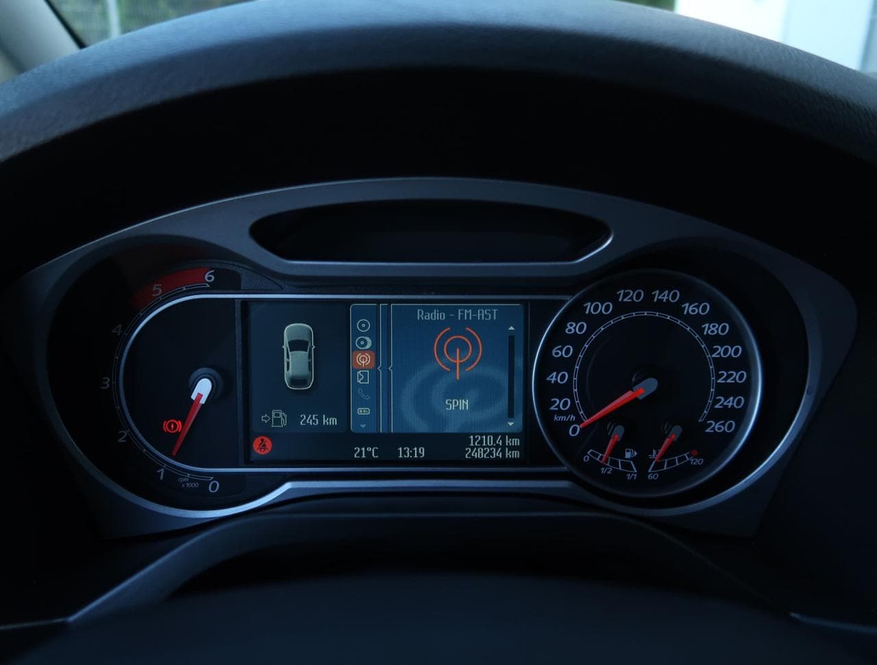 2008 Ford GALAXY - 17