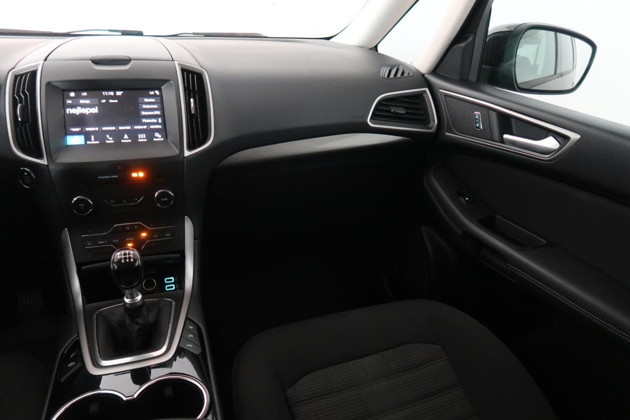 2016 Ford GALAXY - 11