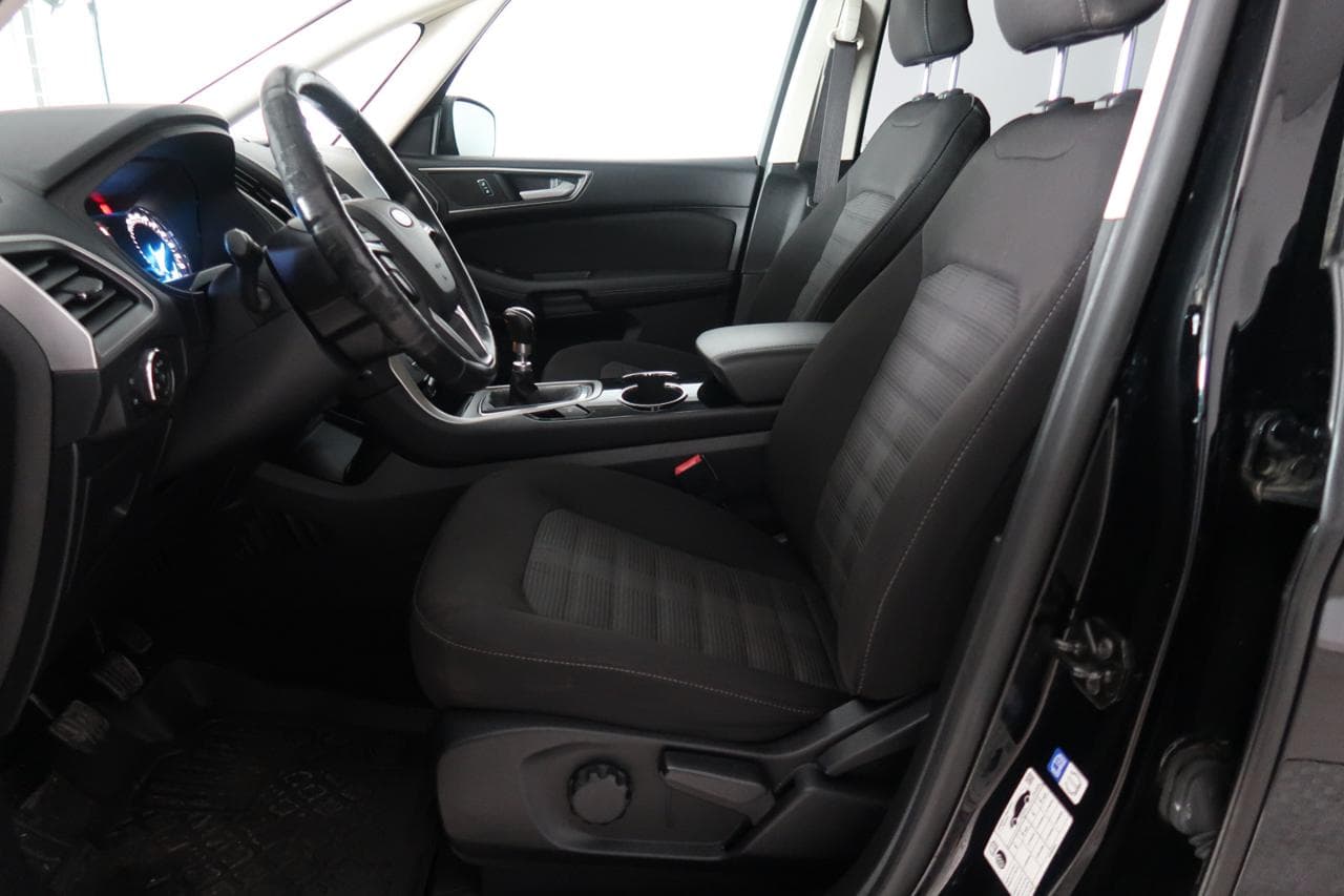 2016 Ford GALAXY - 16