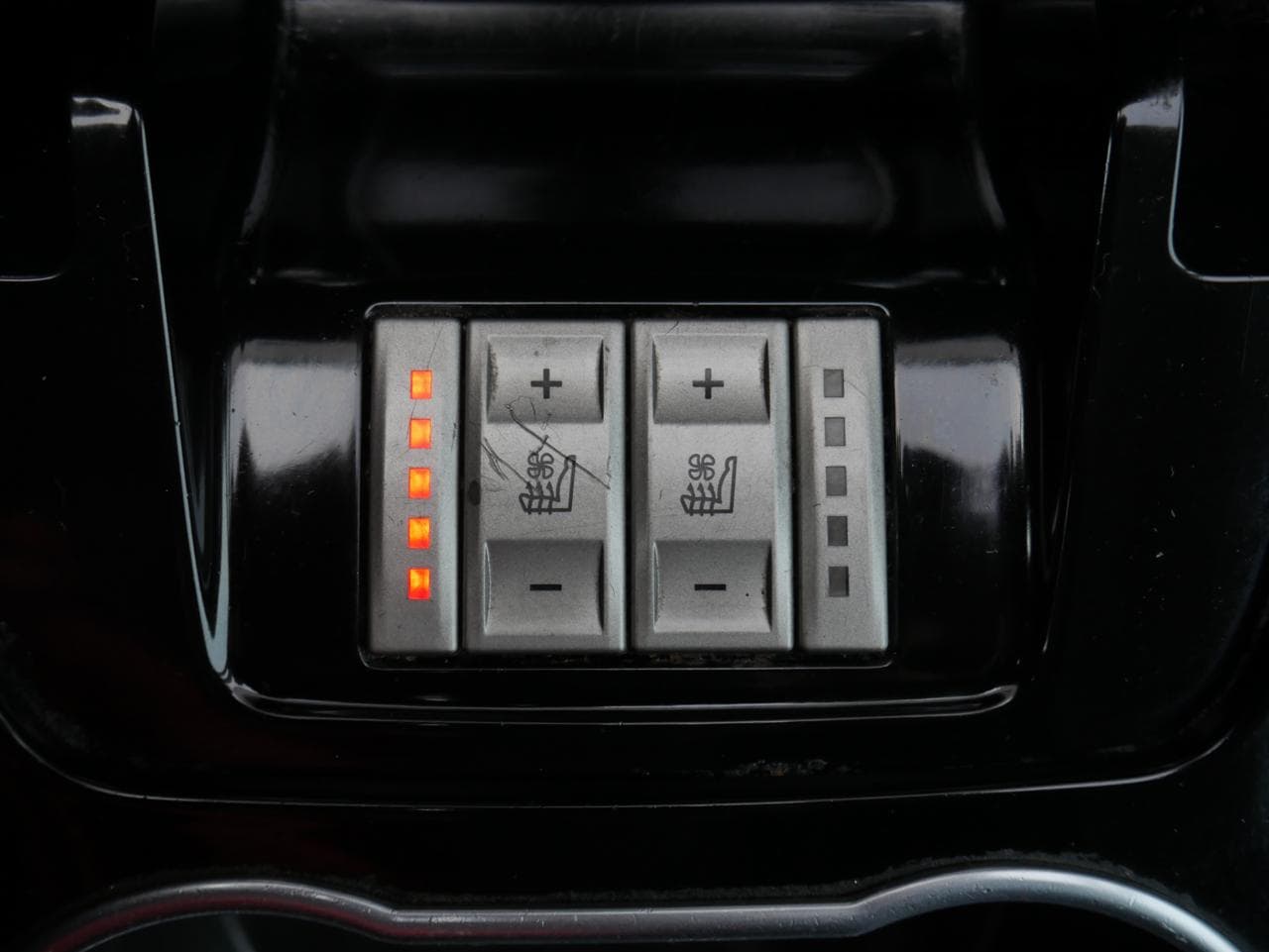 2010 Ford GALAXY - 14