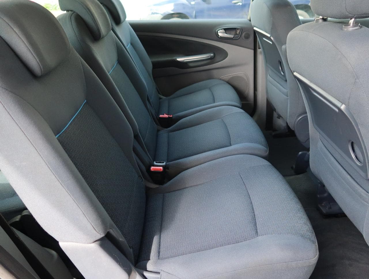 2007 Ford GALAXY - 13