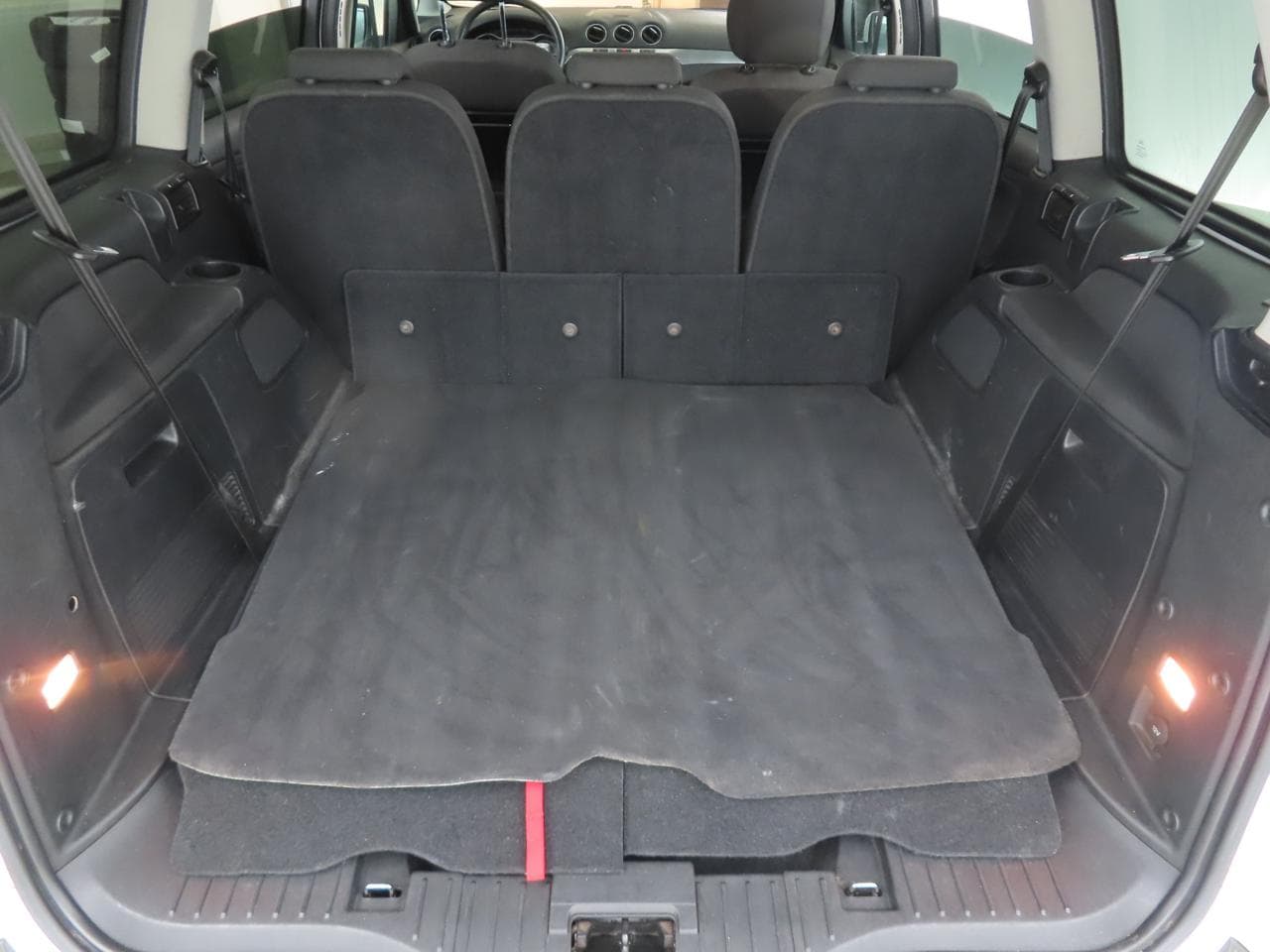 2011 Ford GALAXY - 20