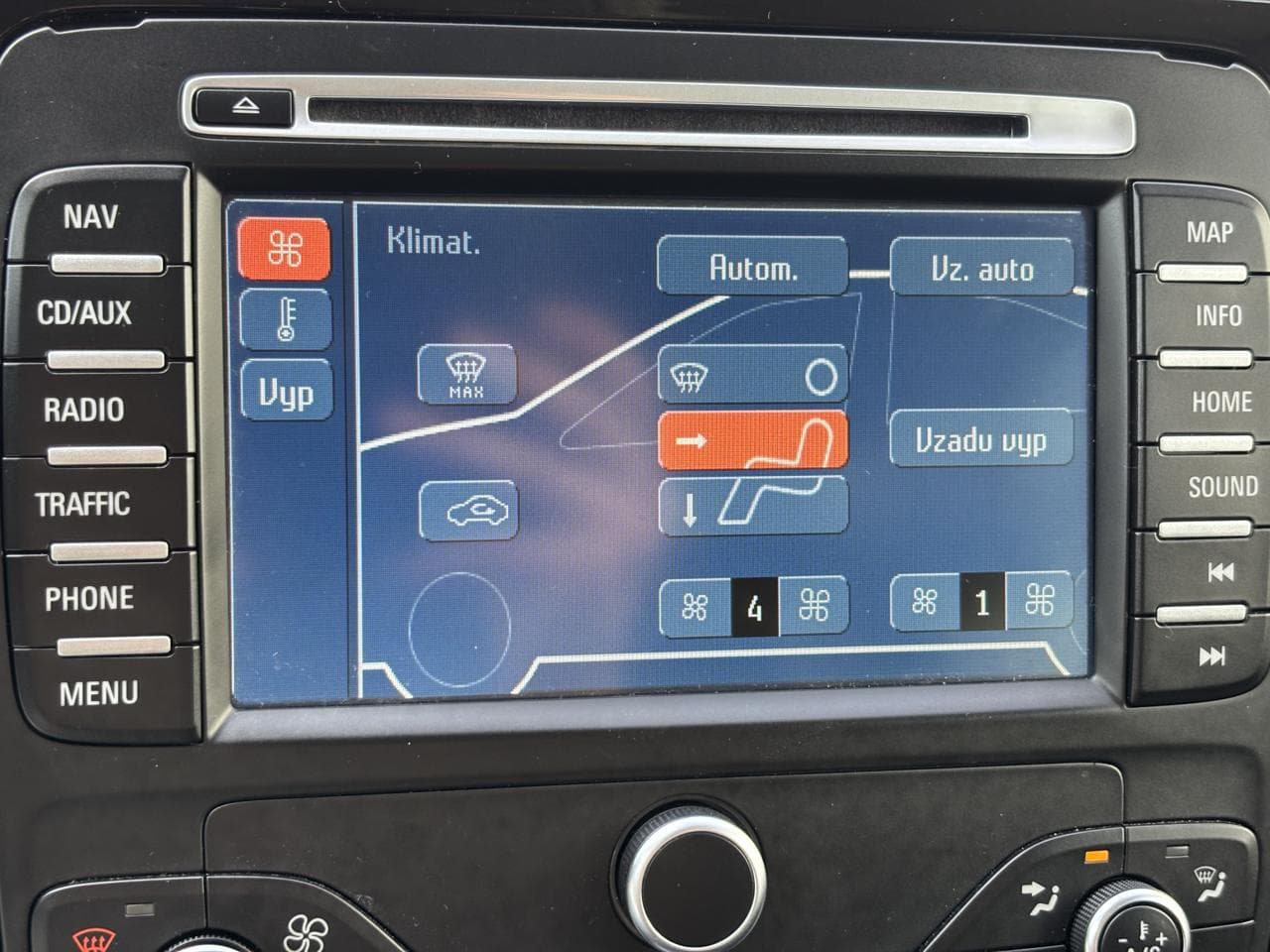 2014 Ford GALAXY - 17