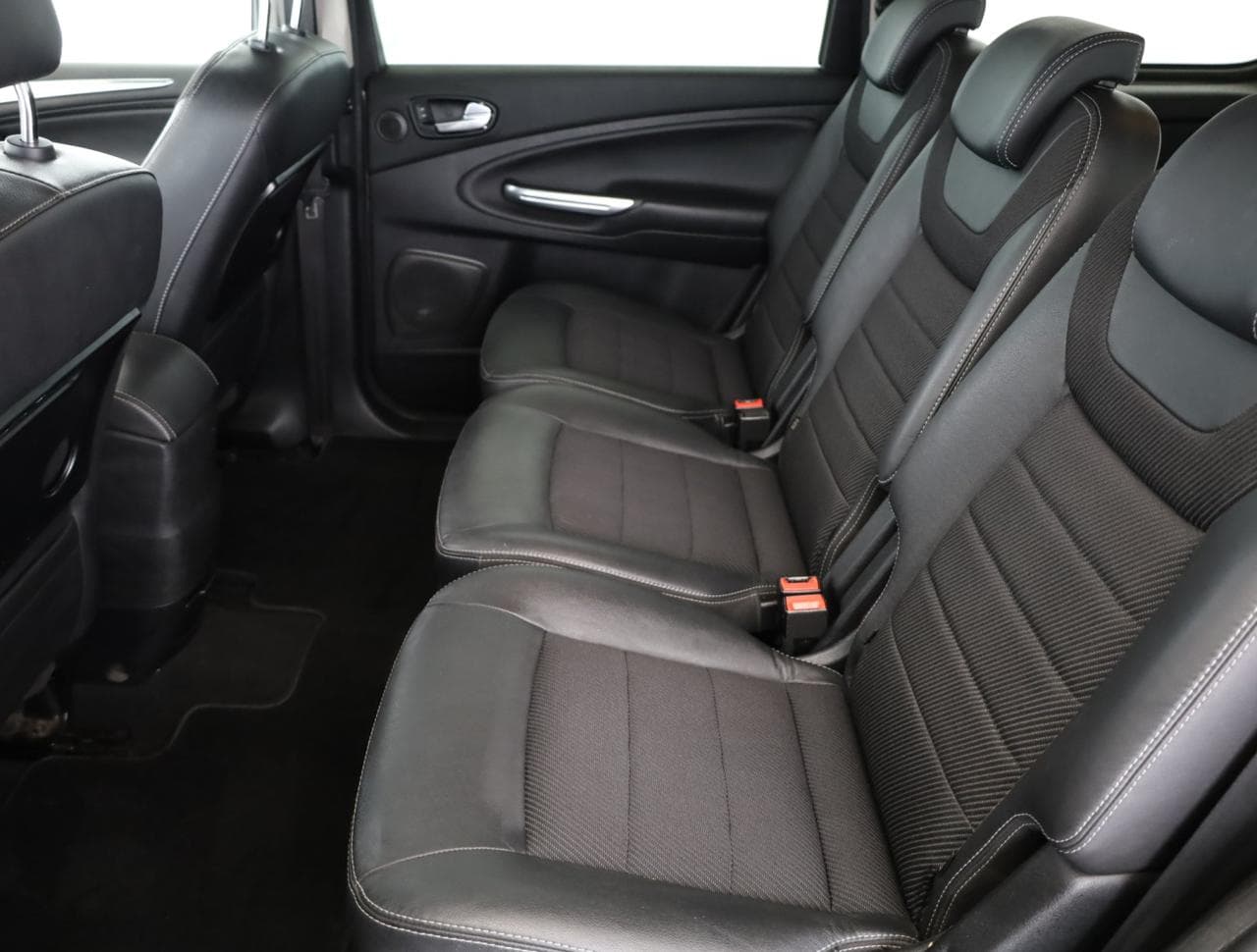 2012 Ford GALAXY - 12