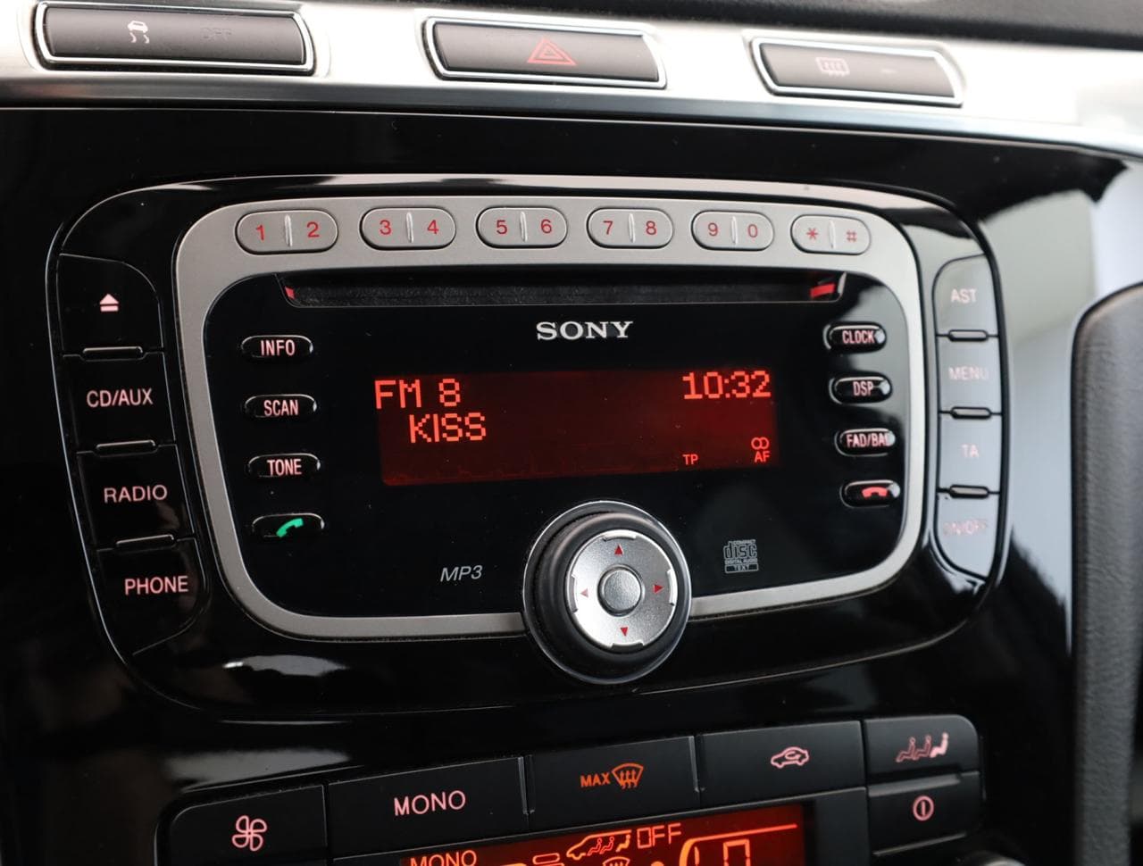 2012 Ford GALAXY - 19