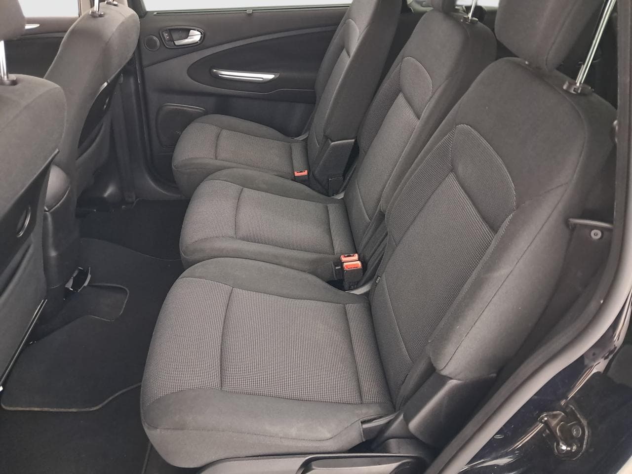 2009 Ford GALAXY - 15
